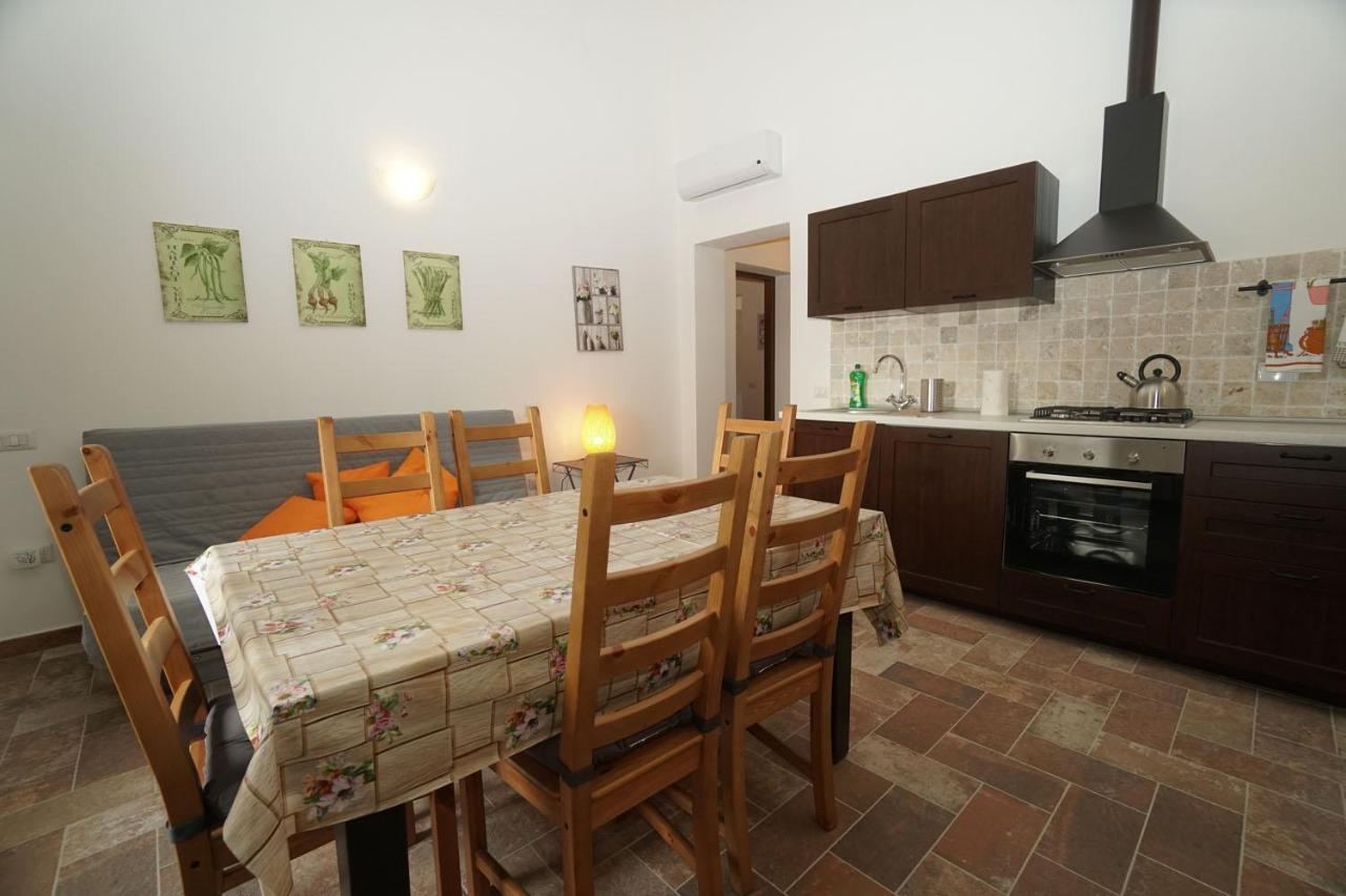 Punta Dei Lecci Villa ริปาร์เบลลา ภายนอก รูปภาพ